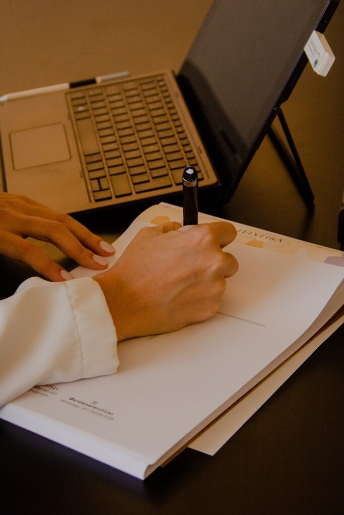 Nutricionista em Brasilia Nutricionista Nutricionista boa Nutricionista bem avaliada Ana Teixeira nutricionista para saúde da mulher nutrição para SOP e endometriose plano alimentar para menopausa recomposição corporal feminina acompanhamento nutricional para lipedema nutricionista especializada em hormônios femininos nutrição individualizada para mulheres caneta emagrecedora e plano alimentar nutricionista especializada em emagrecimento acompanhamento nutricional em Brasília