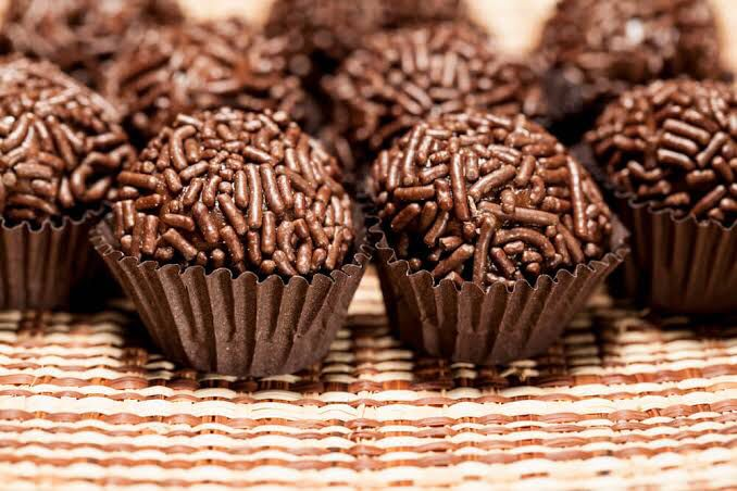 Nutricionista em Brasilia Nutricionista Nutricionista boa Nutricionista bem avaliada Ana Teixeira nutricionista para saúde da mulher nutrição para SOP e endometriose plano alimentar para menopausa recomposição corporal feminina acompanhamento nutricional para lipedema nutricionista especializada em hormônios femininos nutrição individualizada para mulheres caneta emagrecedora e plano alimentar nutricionista especializada em emagrecimento acompanhamento nutricional em Brasília